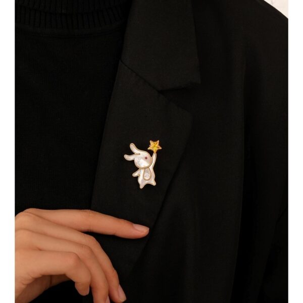 Japanese Cartoon Cute Rabbit Star Brooch - Image 10