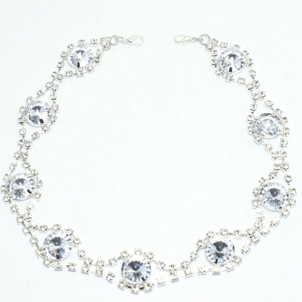 Light Luxury Niche Design, High-end Feel, Super Sparkling Rhinestone Necklace - Image 5
