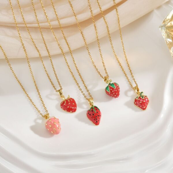 Women's Fashion Trendy Strawberry Cute Necklace - Image 7