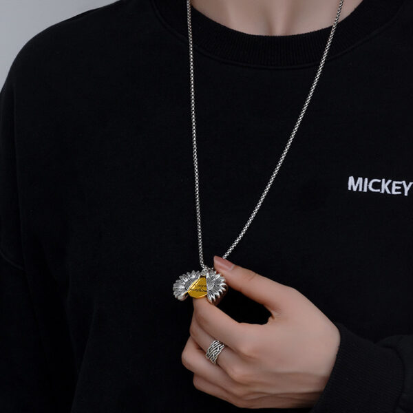 Creative Openable Sunflower Pendant Necklace Fashion Letter Jewelry Gift - Image 2