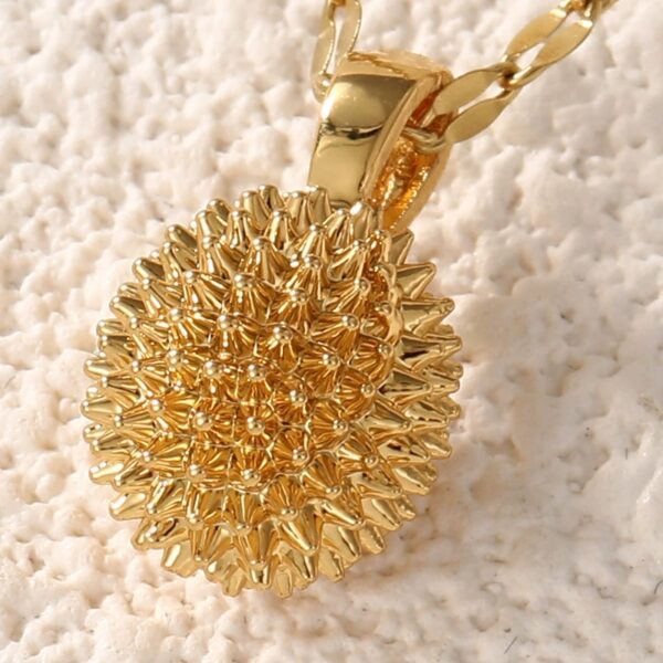 Women's Solid Durian Necklace Simple And Elegant - Image 3