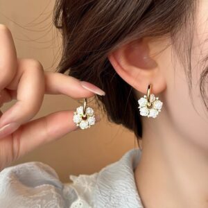 Camellia Resin Female Classic Style Earrings Spring And Summer Comely Ear Clip