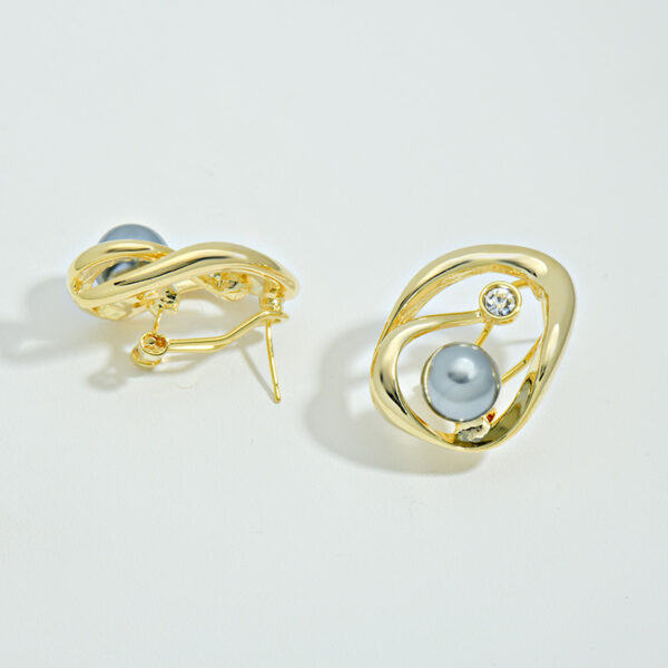 Women's Korean-style High-grade Metallic Pearl Earrings Anti-allergy Sterling Silver Needle - Image 2