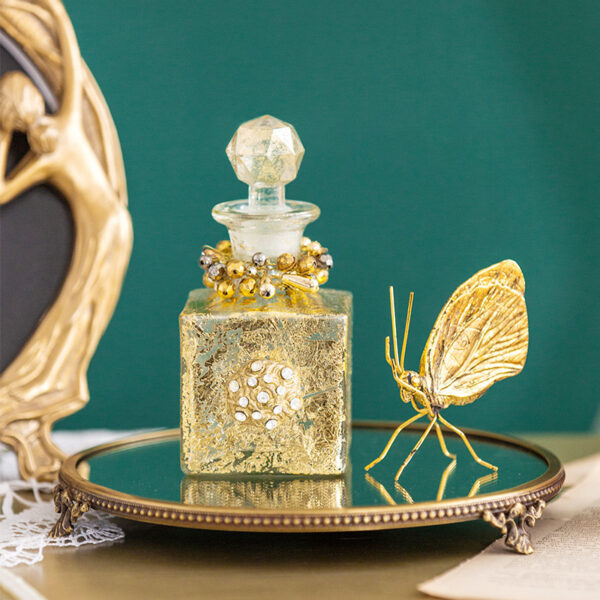 Vintage Glass Perfume Bottle Without Fire - Image 3
