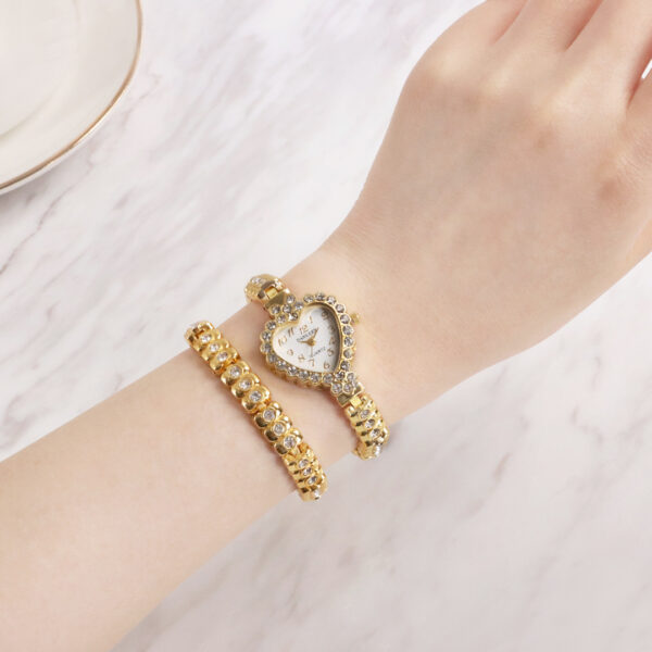 Fashion Personalized Diamond Women's Watch Heart-shaped Rhinestone - Image 2