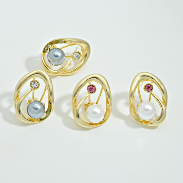 Women's Korean-style High-grade Metallic Pearl Earrings Anti-allergy Sterling Silver Needle - Image 3